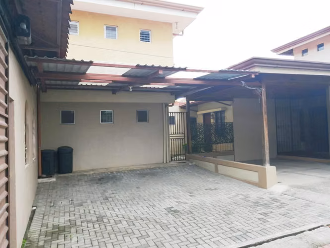 Apartamento en segundo piso, Santa Ana 350.000 - Imagen 5