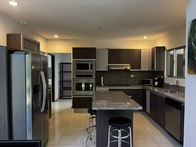 Vendo Casa en Condominio Rodeado de árboles en Brasil de Mora 250 m2 - Imagen 5