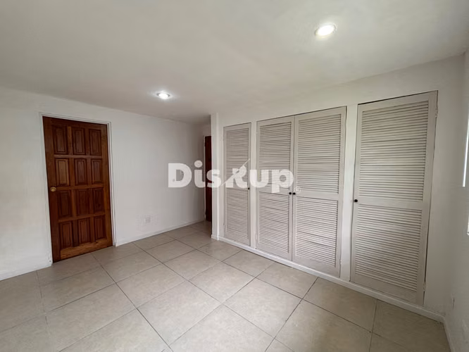 Alquiler de apartamento de 2 hab. Pinares de Curridabat - Imagen 12