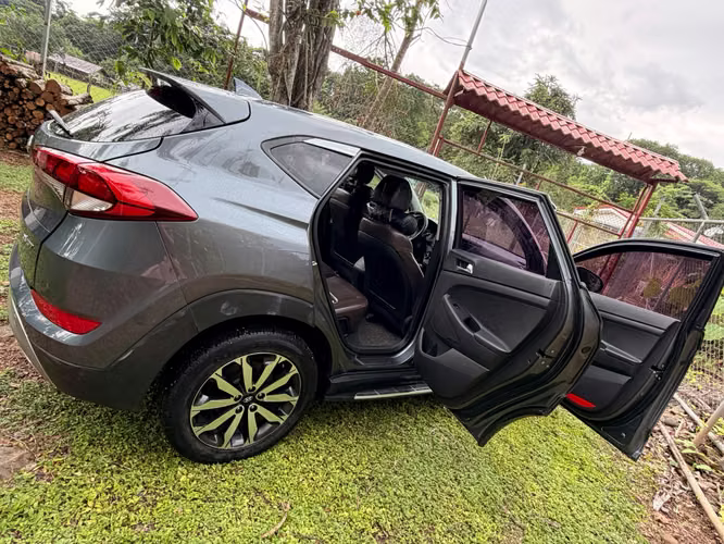 HYUNDAI  TUCSON   2017 - Imagen 5