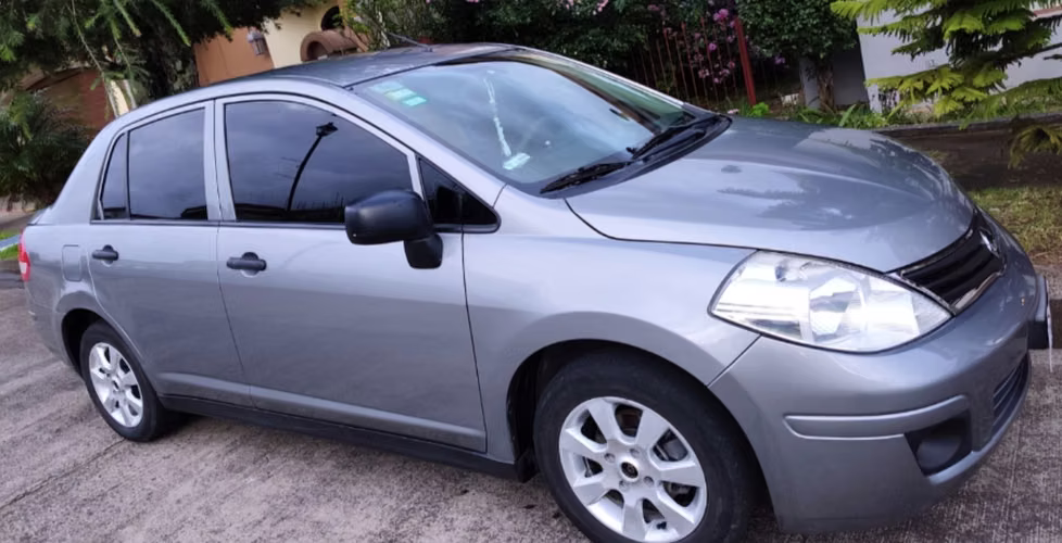 Vendo Nissan Tiida 2012 - Imagen 4