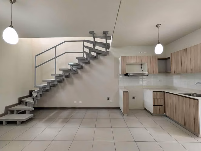 Alquiler de Casa en Condominio Nova, San Miguel de Desamparados | 2 Hab + Patio - Imagen 6