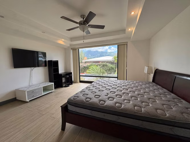Casa en alquiler en Trejos Montealegre, Escazú | Condominio Alsacia | $2.200/mes - Imagen 16