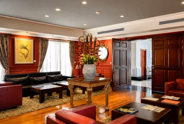 Elegante Apartamento de Lujo en Escazú - Imagen 6