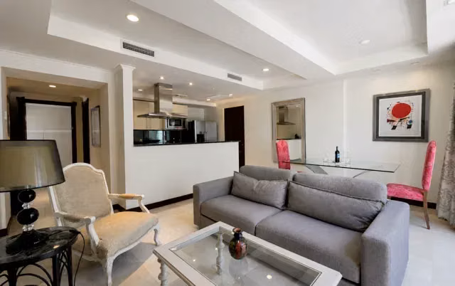 Elegante Apartamento de Lujo en Escazú - Imagen 10