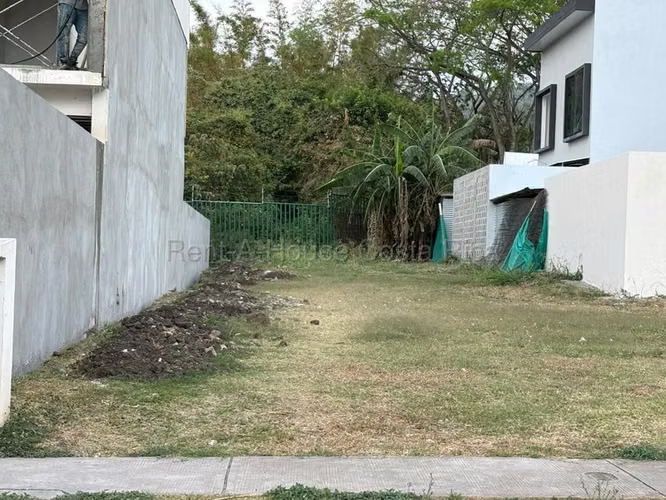 Venta de Lote en Santa Ana. - Imagen 13