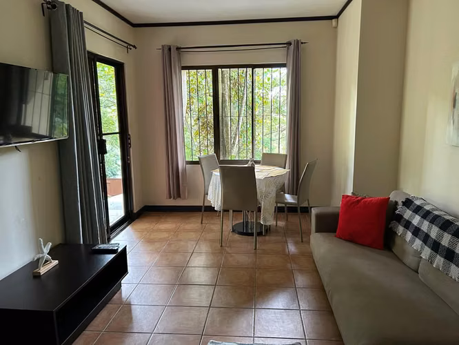 Apartamento Amueblado/Sin Amueblar de 2 Habit. Ciudad Colón.