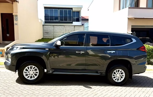 Mitsubishi Montero 2021 - Excelente Estado, Como Nueva