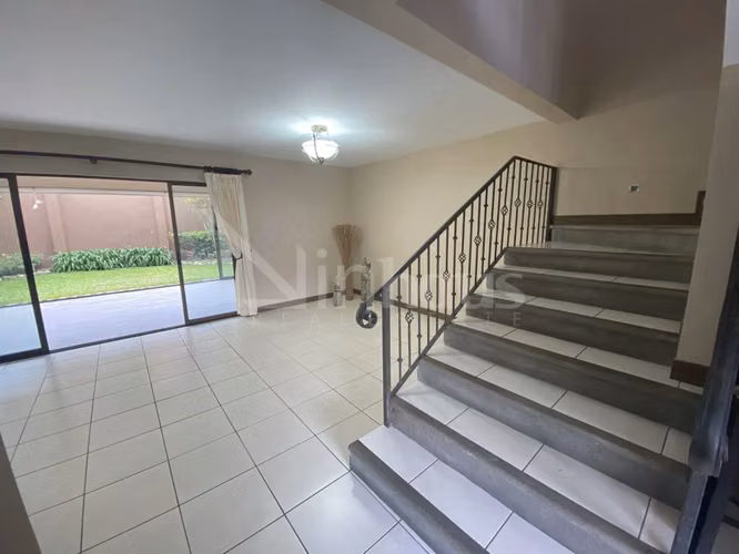 id 43443 Venta de Casa en Condominio, Granadilla, - Imagen 4