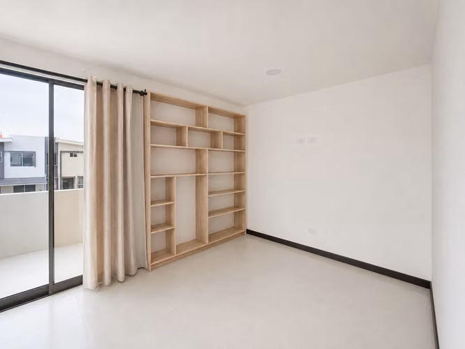 ALQUILER / VENTA DE CASA EN CONDOMINIO RÍO PLATA, SANTA ANA - Imagen 15