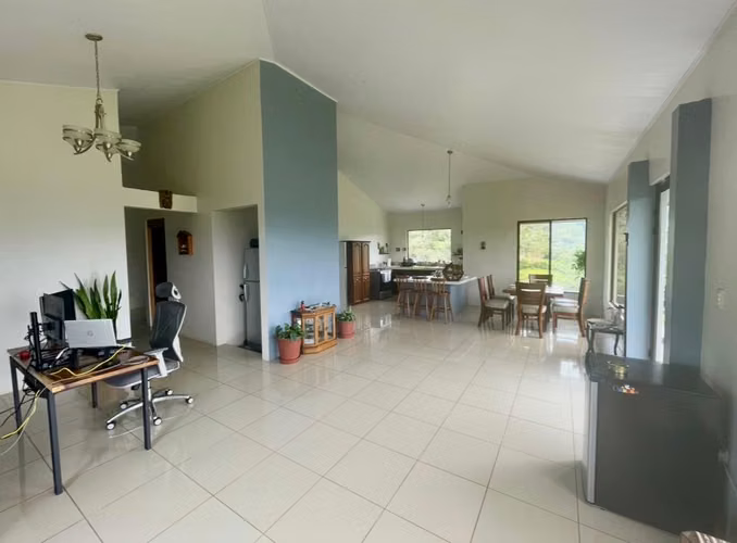 Hermosa Casa con Vista al Golfo de Nicoya - Imagen 5