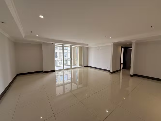 Se alquila apartamento Torre del Lago sabana