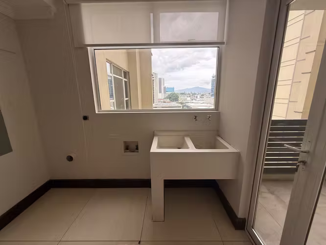 Se alquila apartamento Torre del Lago sabana - Imagen 8