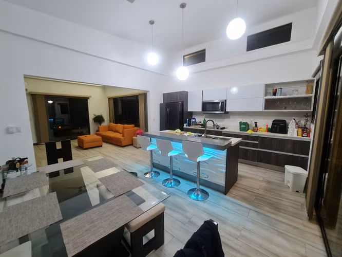 Casa Privada en Alquiler a largo plazo - Imagen 9