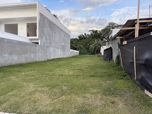 Venta de lote, 406 m², en Santa Ana