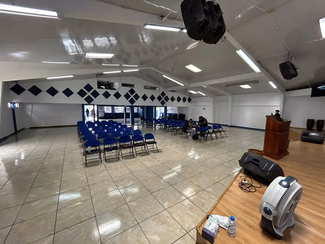 Se vende local / bodega Comercial - Imagen 3