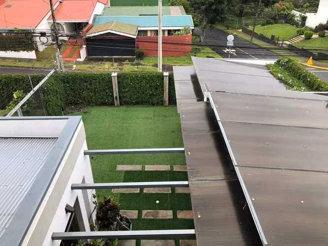Venta de Hermosa Casa en Sabanilla, Montes Oca, San Jose. 6119 - Imagen 4
