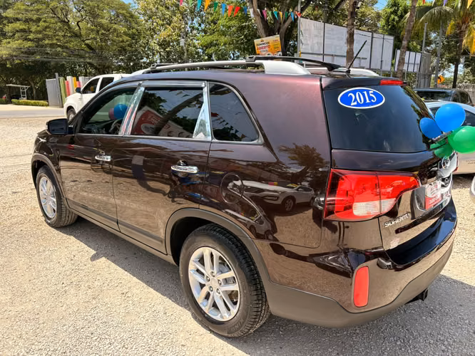 KIA SORENTO GDI-2015-AUTO-SHIFT TRONIC-7 PSJ-4X2-6.875.000 - Imagen 3