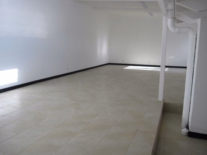 Casa con uso de suelo mixto en alquiler en Rohrmoser (ref : 15) - Imagen 2