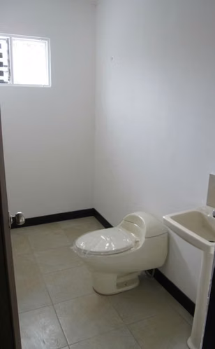 Casa con uso de suelo mixto en alquiler en Rohrmoser (ref : 15) - Imagen 10