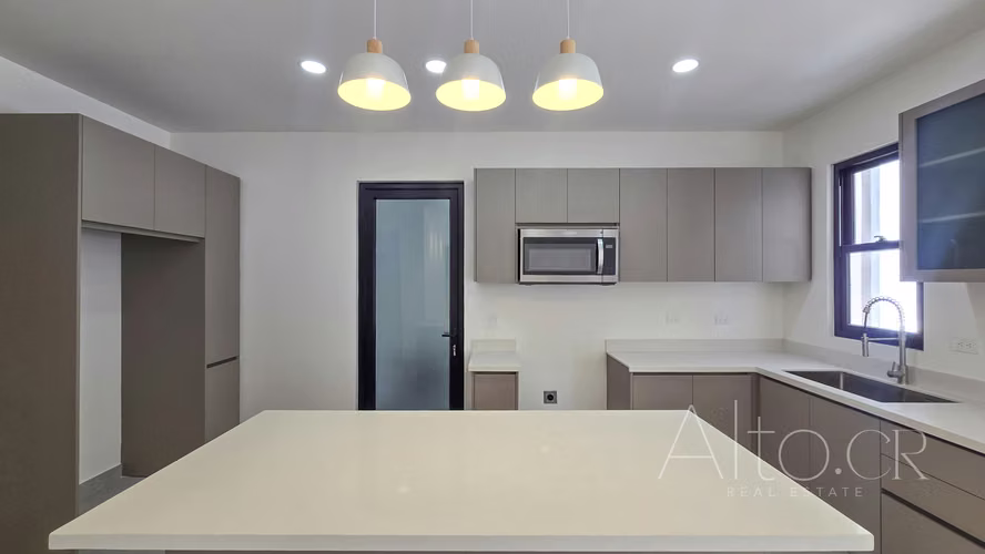 SAN RAFAEL DE ESCAZU   |  APTO DE 3 HAB   |  210m²  |   PARA ESTRENAR - Imagen 9