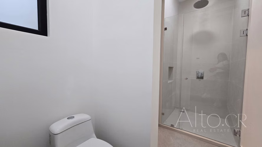 SAN RAFAEL DE ESCAZU   |  APTO DE 3 HAB   |  210m²  |   PARA ESTRENAR - Imagen 11