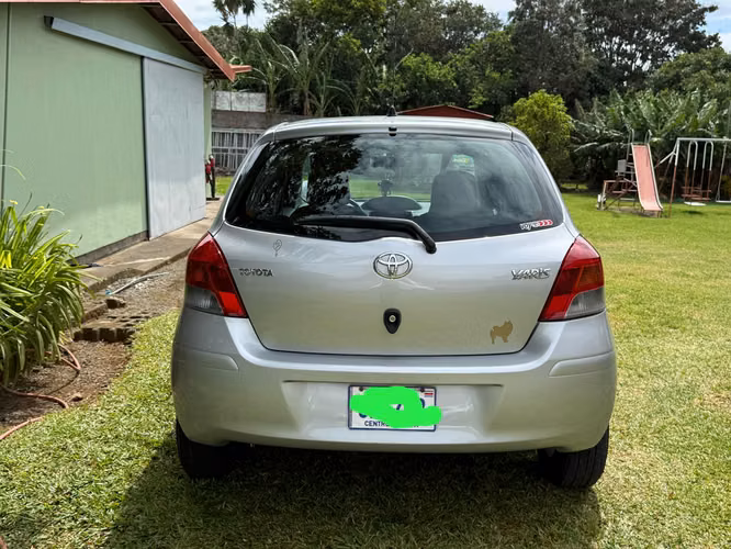TOYOTA  YARIS HATCHBACK - Imagen 10