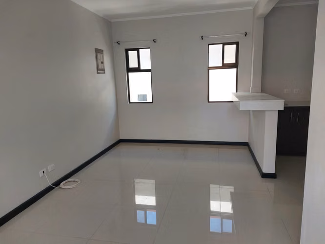 ALQUILO APARTAMENTO EN RÍO ORO SANTA ANA | 360.000 | AGUA INCLUIDA - Imagen 20