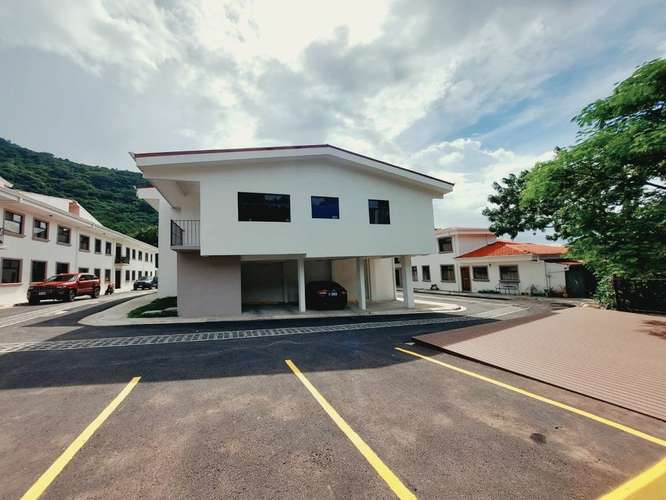 ALQUILO APARTAMENTO EN RÍO ORO SANTA ANA | 360.000 | AGUA INCLUIDA - Imagen 3