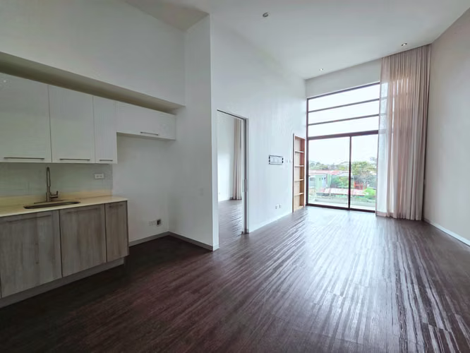 Santa Ana - 1 habitación + oficina- Ginmasio -2 parqueos - Imagen 2