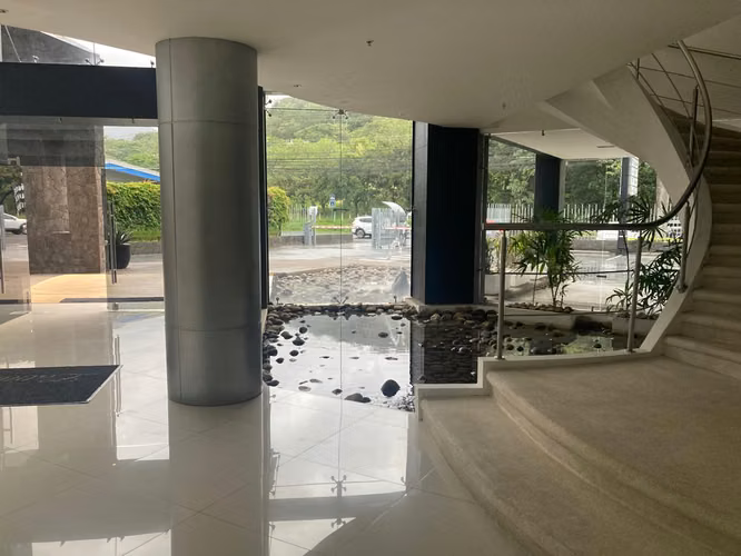 Rental office Escazú 40m2 at $840 + VAT