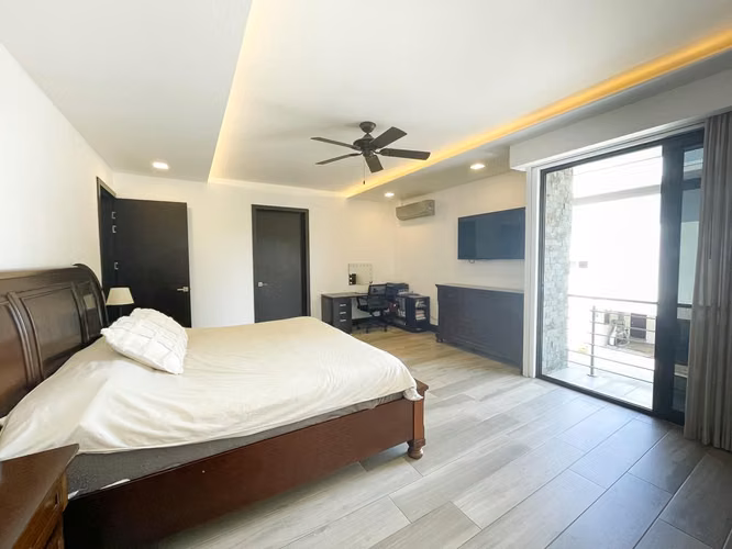Venta de Casa en condominio en Pozos Sur, Santa Ana - Imagen 17