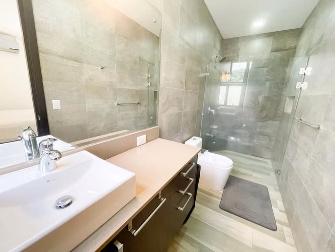 Venta de Casa en condominio en Pozos Sur, Santa Ana - Imagen 16
