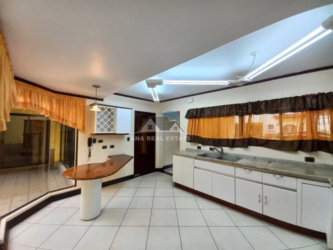 AMPLIA CASA EN CONDOMINIO EN BELÉN, HEREDIA | 4 HABITACIONES - Imagen 8
