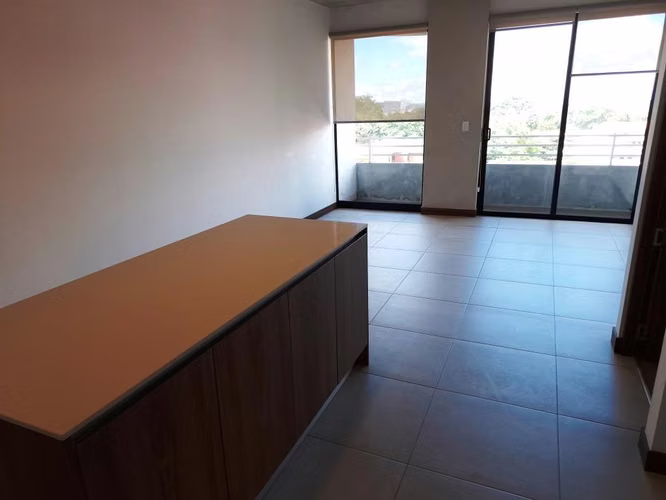 APARTAMENTO EN LA URUCA. - Imagen 5
