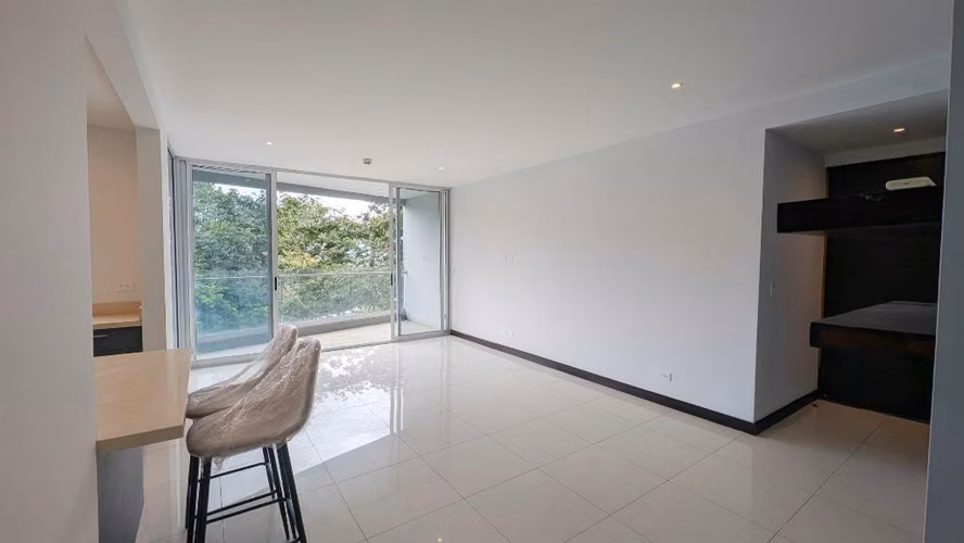 Bosques de Escazu - Moderno Apartamento - Imagen 6