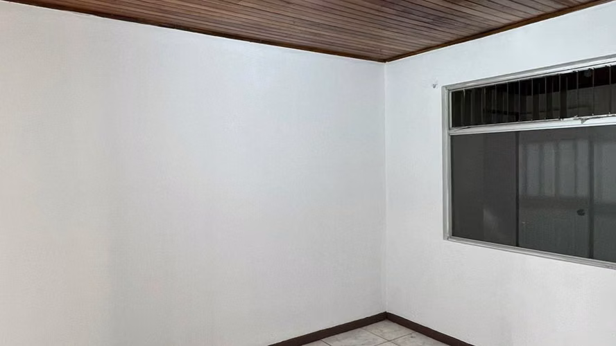 Vendo Casa por el cruce San Antonio y La Colina Uso suelo Comercial 157 m2 - Imagen 9