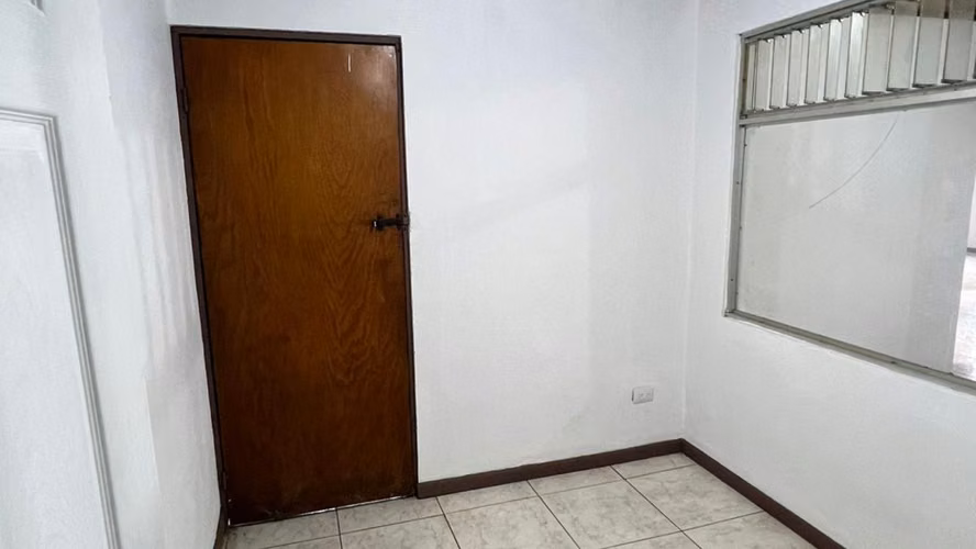 Vendo Casa por el cruce San Antonio y La Colina Uso suelo Comercial 157 m2 - Imagen 7