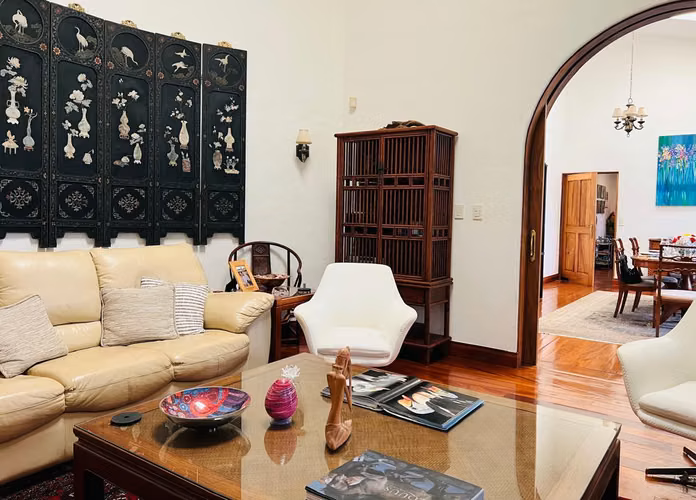 Residencia con vistas impresionantes en Santa Bárbara de Heredia - Imagen 5