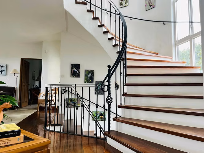 Residencia con vistas impresionantes en Santa Bárbara de Heredia - Imagen 10
