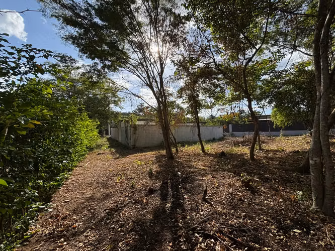 Se vende lote con permiso de construcción aprobado en Playa Grande - Imagen 5