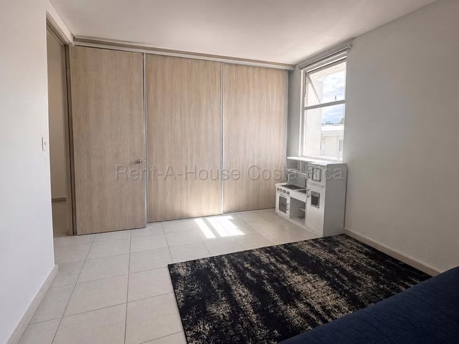 Venta de casa con la ubicación privilegiada en Heredia - Imagen 11