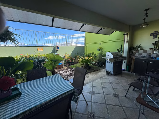 Hermosa Casa En Condominio - Imagen 9