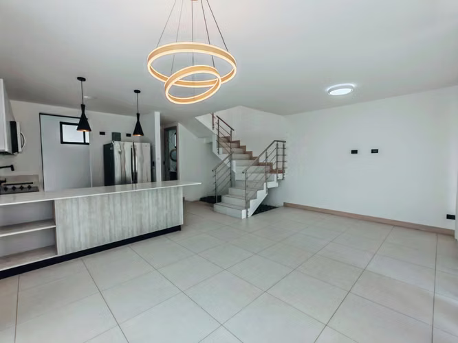 Santa Ana - 3 habitaciones - Electrodomésticos - Pet friendly