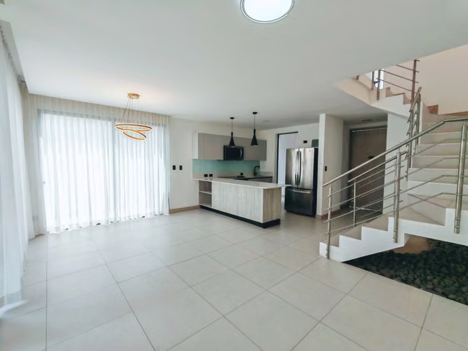 Santa Ana - 3 habitaciones - Electrodomésticos - Pet friendly