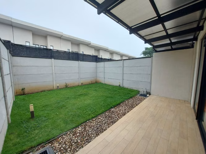Se alquila casa con línea blanca en Lindora. - Imagen 4