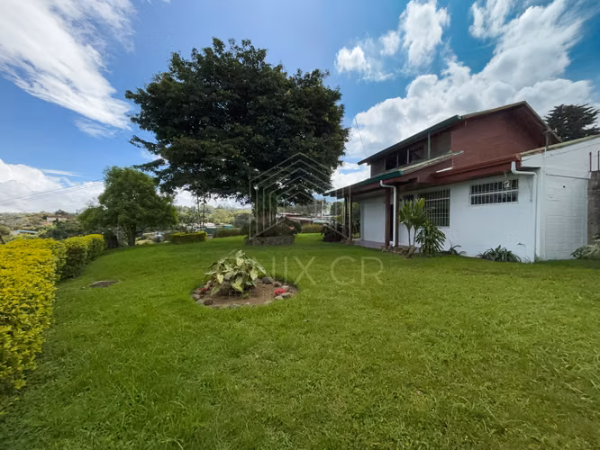 HOUSE FOR RENT ONE FLOOR - SAN RAMÓN | WITH LARGE GARDEN
