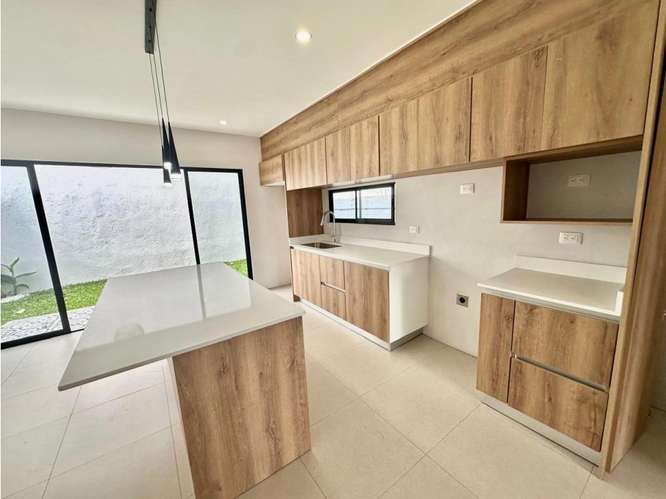 Venta | Casa Contemporánea Nueva, 4 habitaciones (1 en primer piso) - Imagen 6