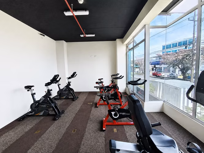 APARTAESTUDIO AMOBLADO EN VENTA EN TORRE LOS YOSES - Imagen 15