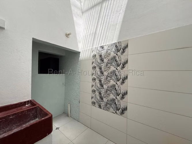 Venta de Casa en Condominio En San Rafael de Montes de Oca